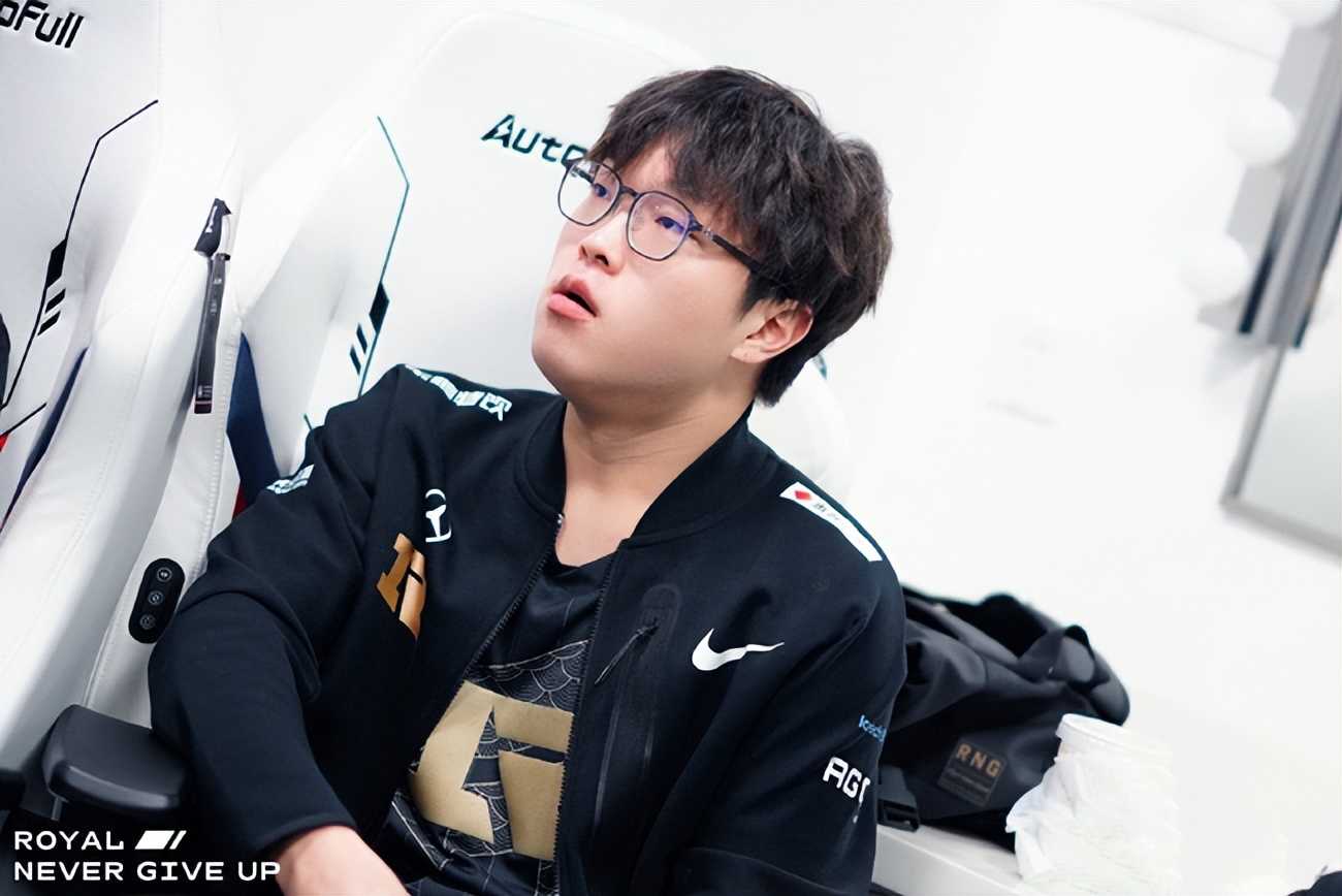 LOL:解说米勒预测LPL春决,TES仅打野略微领先,RNG胜面更大