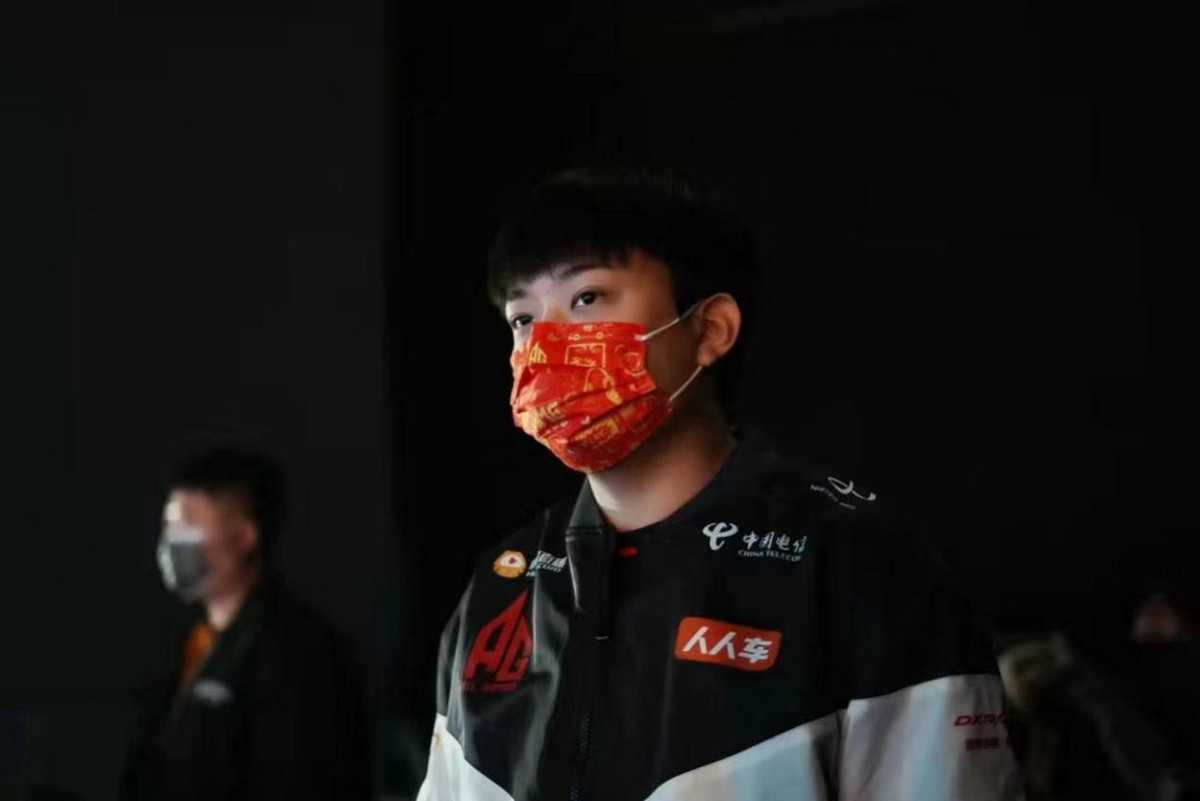 穿越火线年度MVP揭晓,AG宠儿众望所归,这个冠军含金量太高了