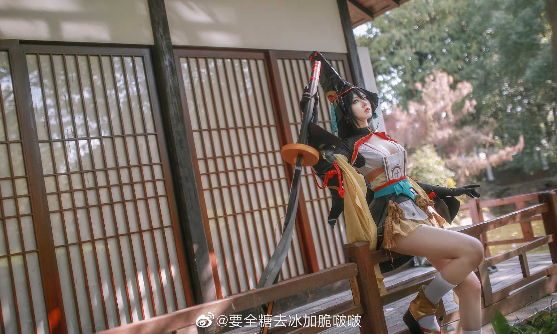 永劫大佬自制长剑冰魄周边,自带光源仅需两步!粉丝:还挺好使